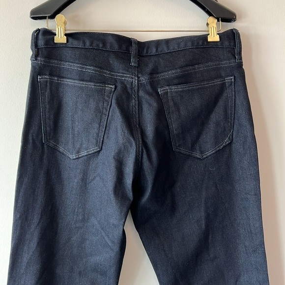 Banana Republic Men’s Jeans Dark Wash - Picture 6 of 9
